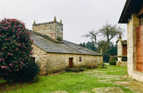  CASA LUGAR DE PASCUAIS in Lugo