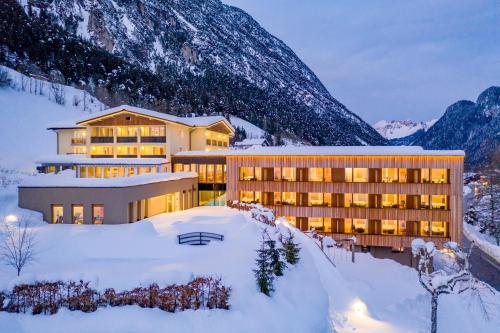 Alpenhotel Zimba, Brand bei Bürs