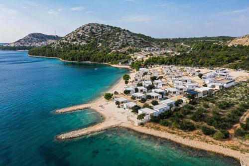 BUQEZ ECO RESORT - Beach Villa 12 - Seaview