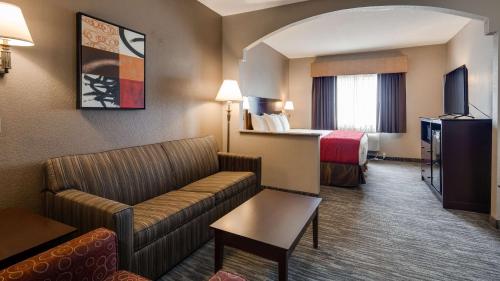 Best Western Dayton Inn & Suites - image 12