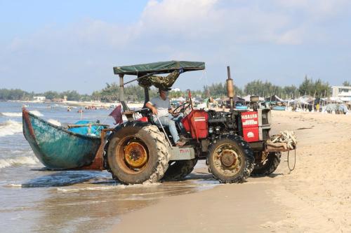 Nhà nghỉ Cát Đằng Hồ Tràm