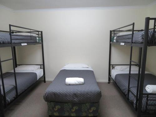 Warrnambool Motel and Holiday Park