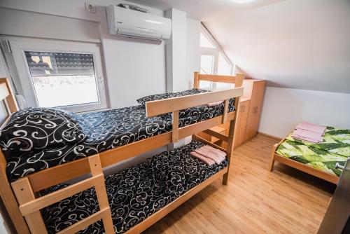 Rooms Vila Medena in Dobrna