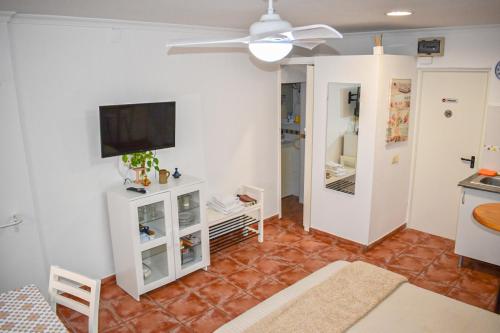 Beachback Studio Apt Low-cost nearby Airport