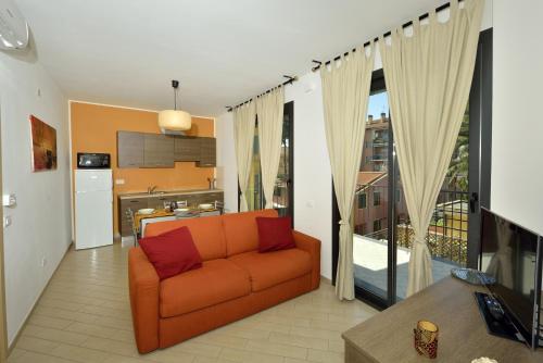 Apartment with Balcony 6