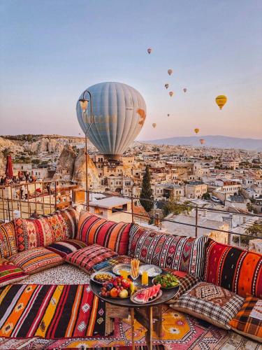 Charming Cave Hotel - Goreme