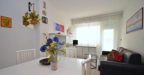 Two-Bedroom Apartment image 8