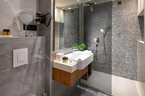 Time Boutique Hotel - image 2