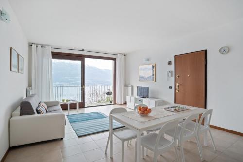  APT with Panoramic Terrace! in Bellano