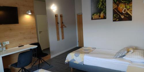 Hotel 107 - image 3