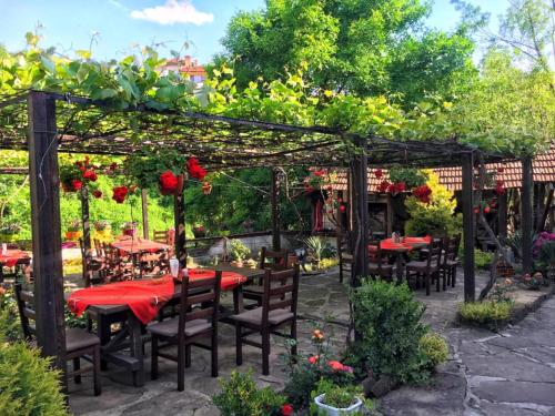 Troyan Plaza Hotel in Troyan