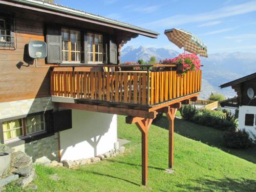 Chalet L'Alouette by Interhome