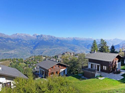 Chalet Hildegarde by Interhome in Nendaz