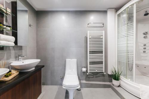 Bathroom, Ladadika Design - Philian Hotels and Resorts in Thessaloniki