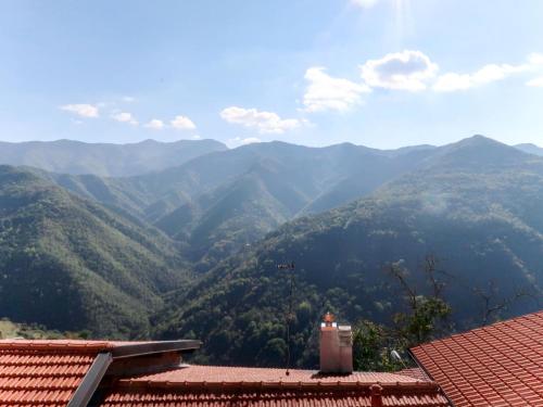  Locazione Turistica Casa Tra Le Nuvole - TOA130, Pension in Triora