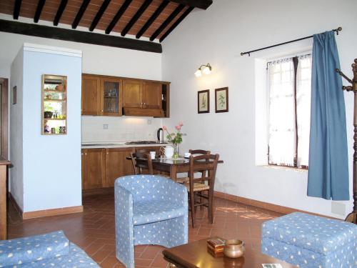 Holiday Home Giuggiolo - Giuggioli 1 by Interhome in Montefalconi