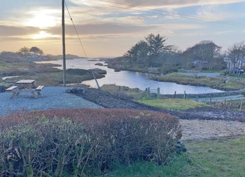 TI Mhaggie Holiday Cottage by Trident Holiday Homes