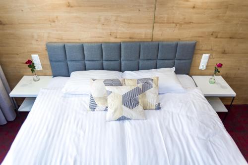 Hotel 107 - image 3