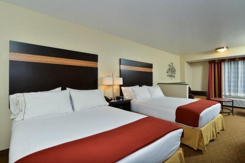 Holiday Inn Express Portland SE - Clackamas Area, an IHG Hotel