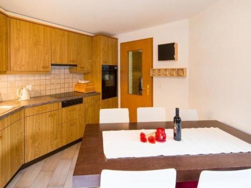  Apartment Haus Evita by Interhome in Saas-Grund