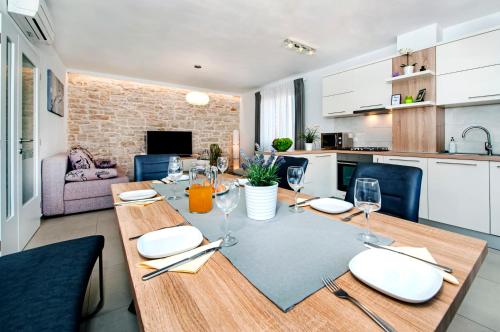 Holiday Home - Casa di Antonio in Mrgani