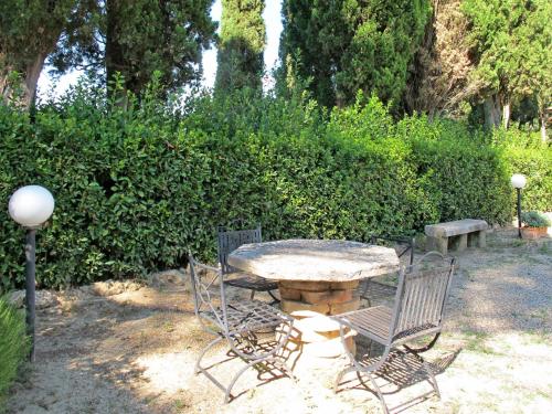 Holiday Home Giuggiolo - Giuggiolo 2 by Interhome in Montefalconi