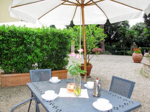 Holiday Home Giuggiolo - Giuggiolo 2 by Interhome in Montefalconi