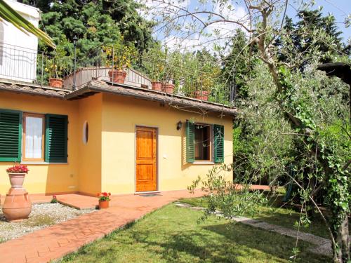  Locazione Turistica Rubino - MFI141, Pension in San Casciano in Val di Pesa