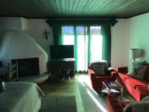 TOP LOCATION - Klosters center - 130m distance to ski lift Parsenn Gotschnabahn and railway station Klosters Platz - direct connection to Davos, Klosters (fotografie 8)