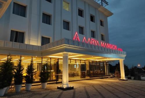 AARYA MANSION Vaccinated Staff