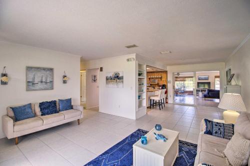 Pet-Friendly Sebastian Home on Lake Golf Nearby in Sebastian, USA