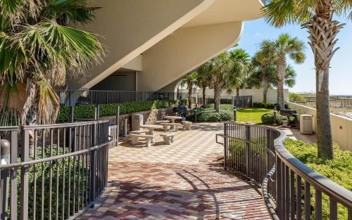 Phoenix IX by Brett Robinson Vacations - main image
