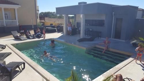 Room in Zaton (Zadar) with Wi-Fi, washing machine (4141-8), Zaton (photo 8)