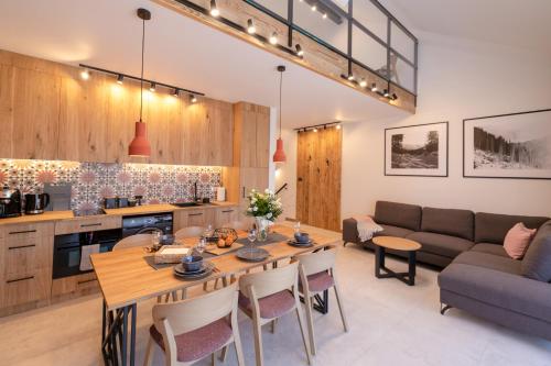 Dream Apart - Pod Stokiem - image 3