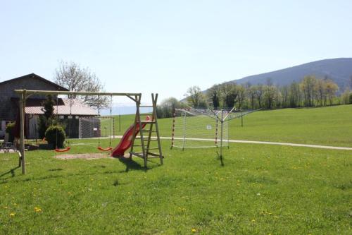 Ferienwohnungen Esterer - Apartment - Teisendorf