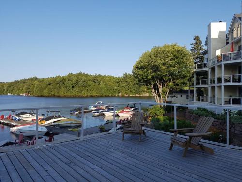Muskoka Lakes Hotel and Resorts in พอร์ท คาร์ลิง (ON)