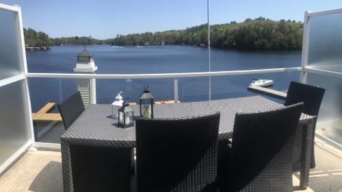 Muskoka Lakes Hotel and Resorts in พอร์ท คาร์ลิง (ON)