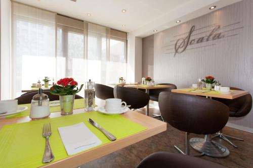 Hotel Scala Frankfurt City Centre - image 2