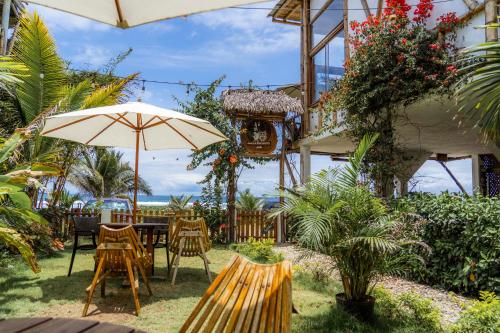 حديقة, Ganso & Buho in Puerto Lopez