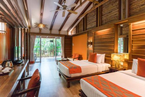 โฮมพุเตย Home Phutoey River Kwai Resort Kanchanaburi
