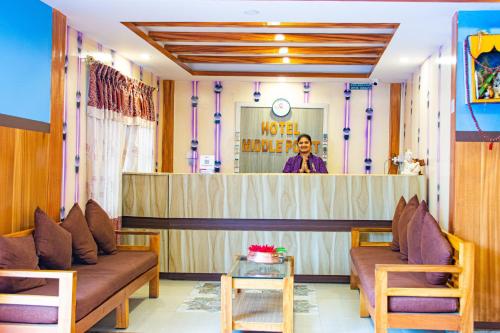 Hotel Middle Point Pvt Ltd – Pokhara, FL