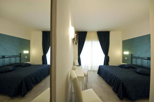 Atlantis Inn Roma, Roma (foto 2)