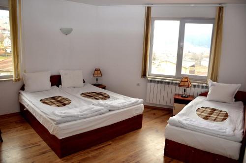 Family Hotel Daisy - image 11