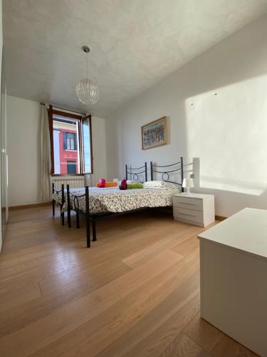 Ca' Santa Marta Apartment - image 4