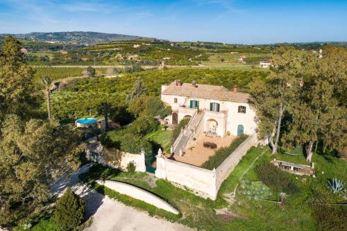 Antico casale con piscina privata gîte à louer Francofonte