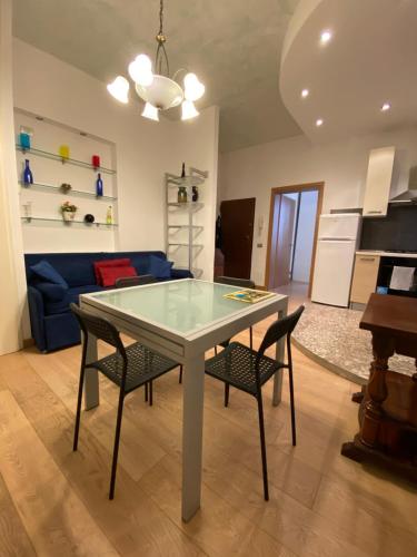 Ca' Santa Marta Apartment - image 11