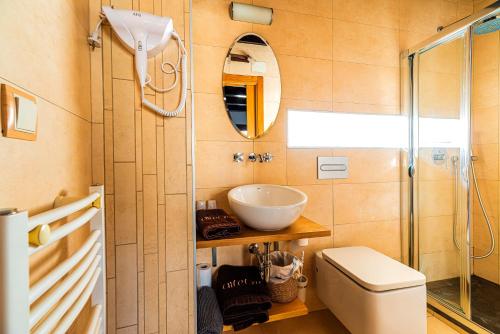 Zuhanyzó, Aitetxe Laguardia in La Guardia