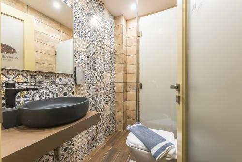 Athens Lights - image 13