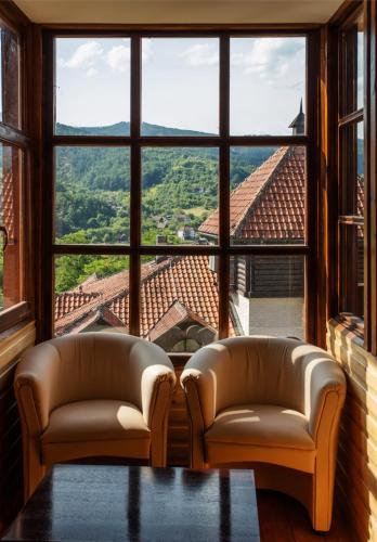Konaciste Osmica in Mokra Gora