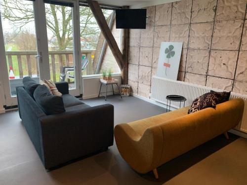 Uitzicht op de haven in Kollum